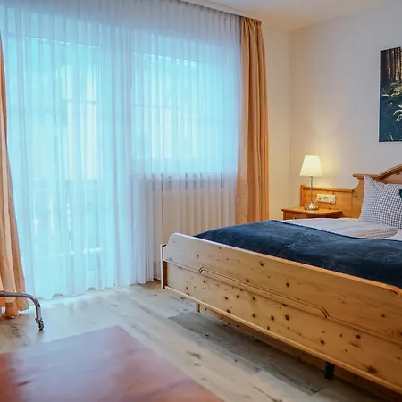 Hofer Am Zeitberg Ferienwohnung Schoenau *